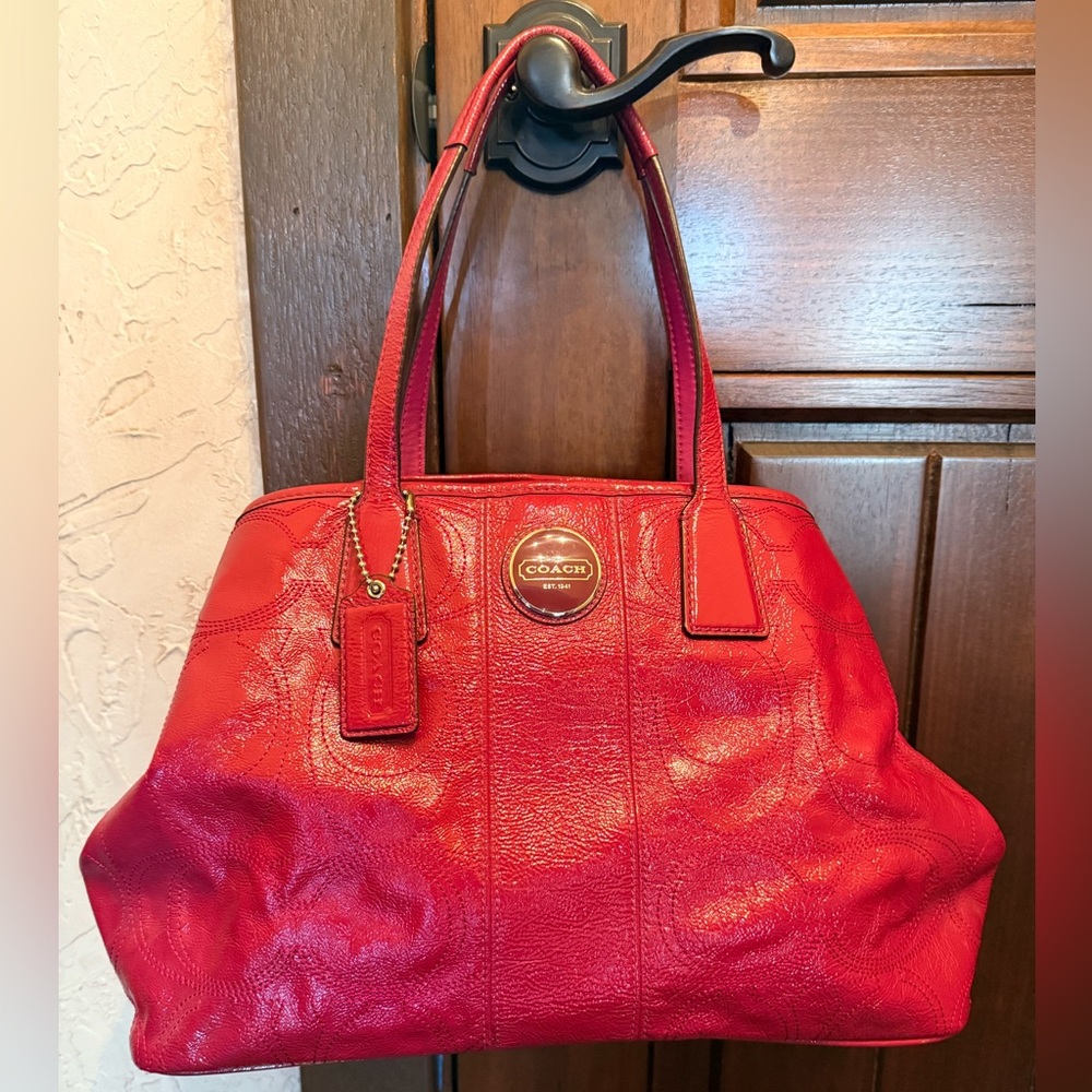 Coach Vibrant Pink Leather Shoulder Bag/Tote
